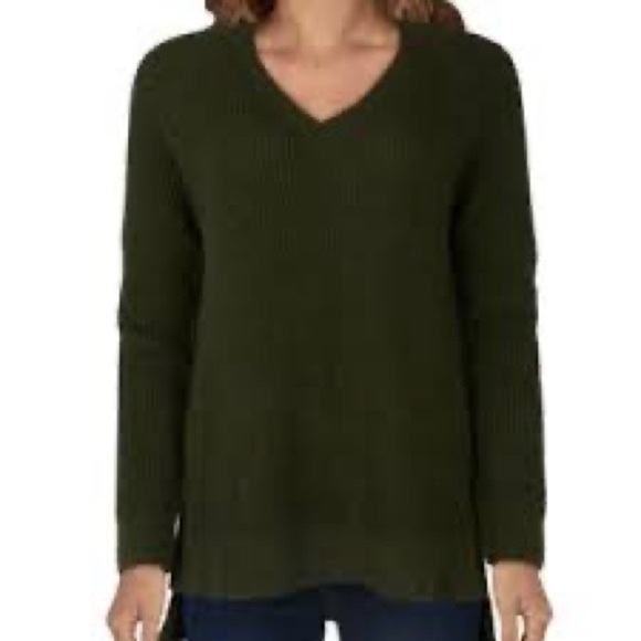 Natural reflections v neck dark green ribbed sweater size large like new - Picture 2 of 5